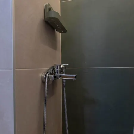 Apartment New Cozy With Balcony Close To Analipsi Metro Thessaloniki
